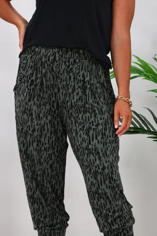 Betty Basics Tokyo 3/4 Pant Abstract Print