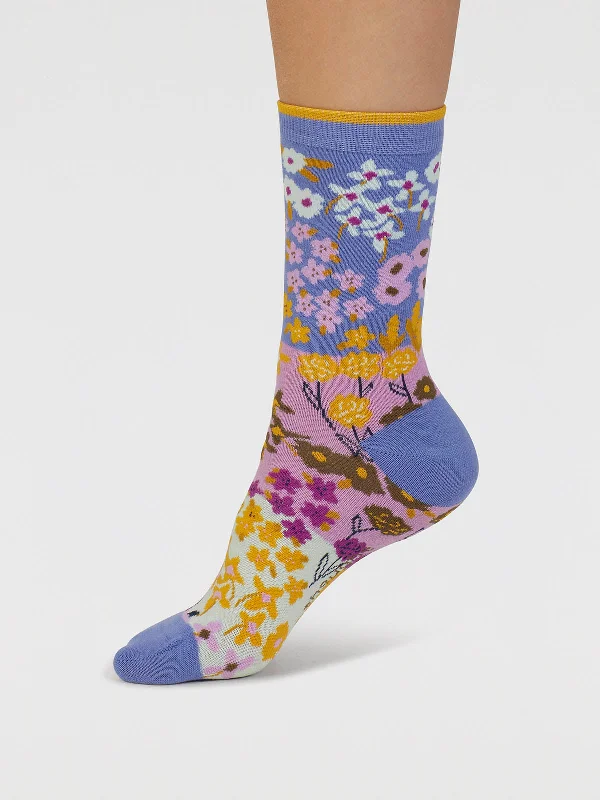 Marguerite Floral Organic Cotton Socks - Light Sapphire Blue