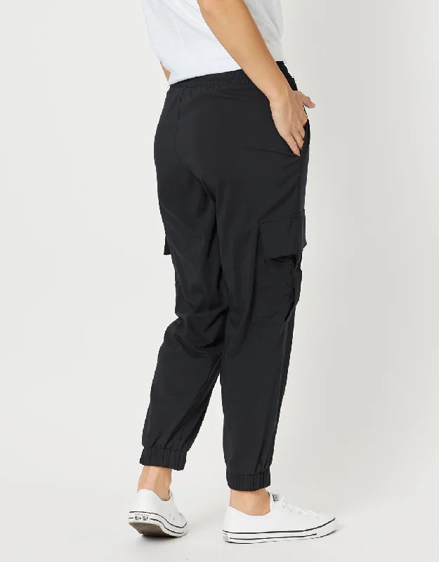 Parachute Cargo Pant - Black