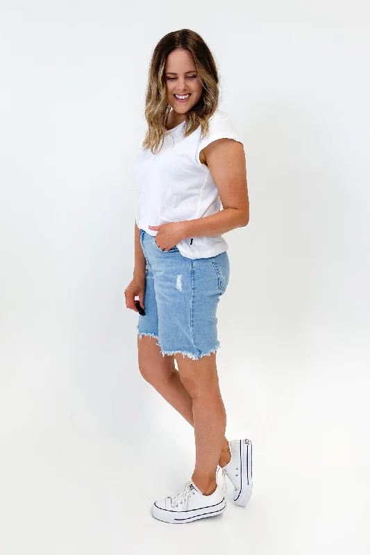 Wakee Denim Gigi Short Light Wash