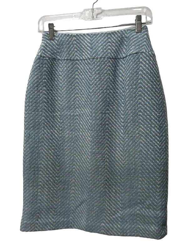 Skirt Midi By Talbots In Blue & White, Size: 4