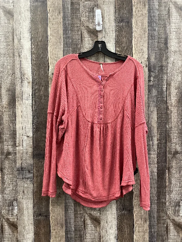 Top Long Sleeve By Free People In Red, Size: Xs