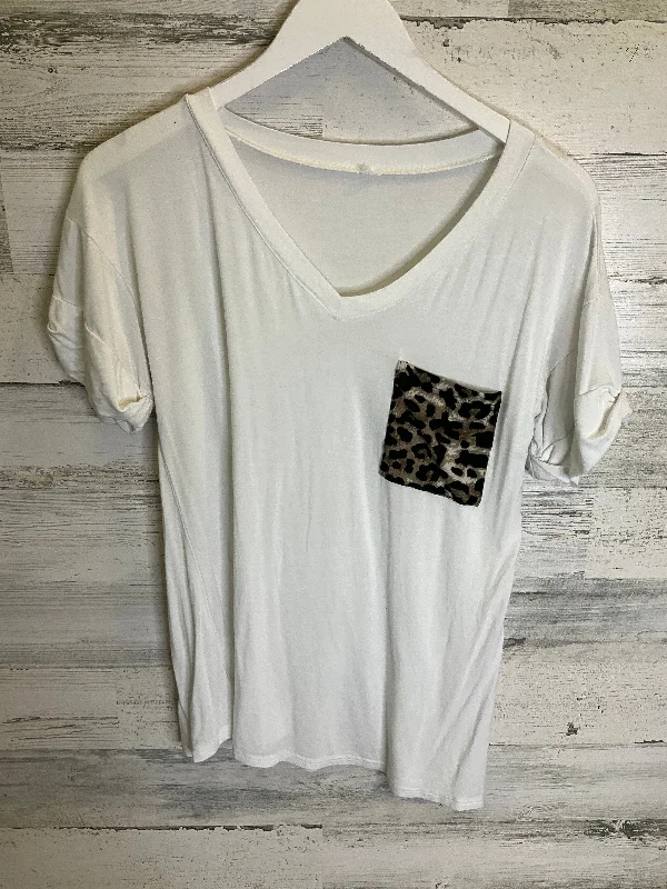 Top Short Sleeve By Clothes Mentor In White, Size: S