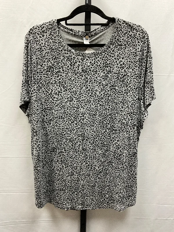 Top Short Sleeve By Old Navy In Animal Print, Size: Xxl